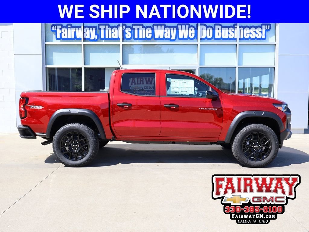 2026 Chevrolet Colorado Trail Boss in Radiant Red Tintcoat — front three-quarter view