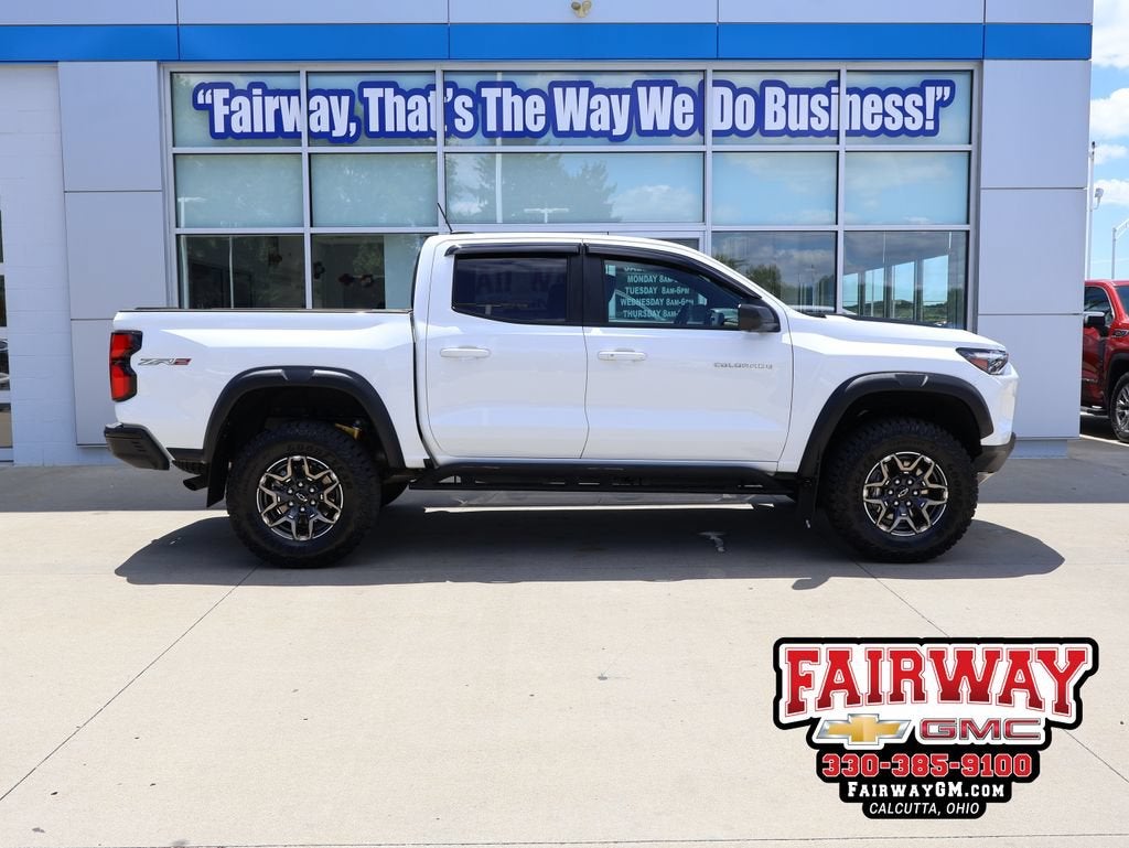 2024 Chevrolet Colorado ZR2 in Summit White — front three-quarter view
