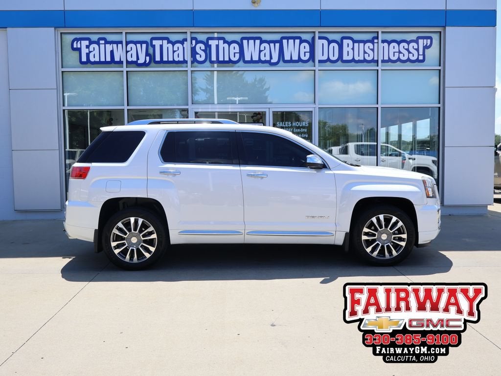 2017 GMC Terrain Denali in White Frost Tricoat — front three-quarter view