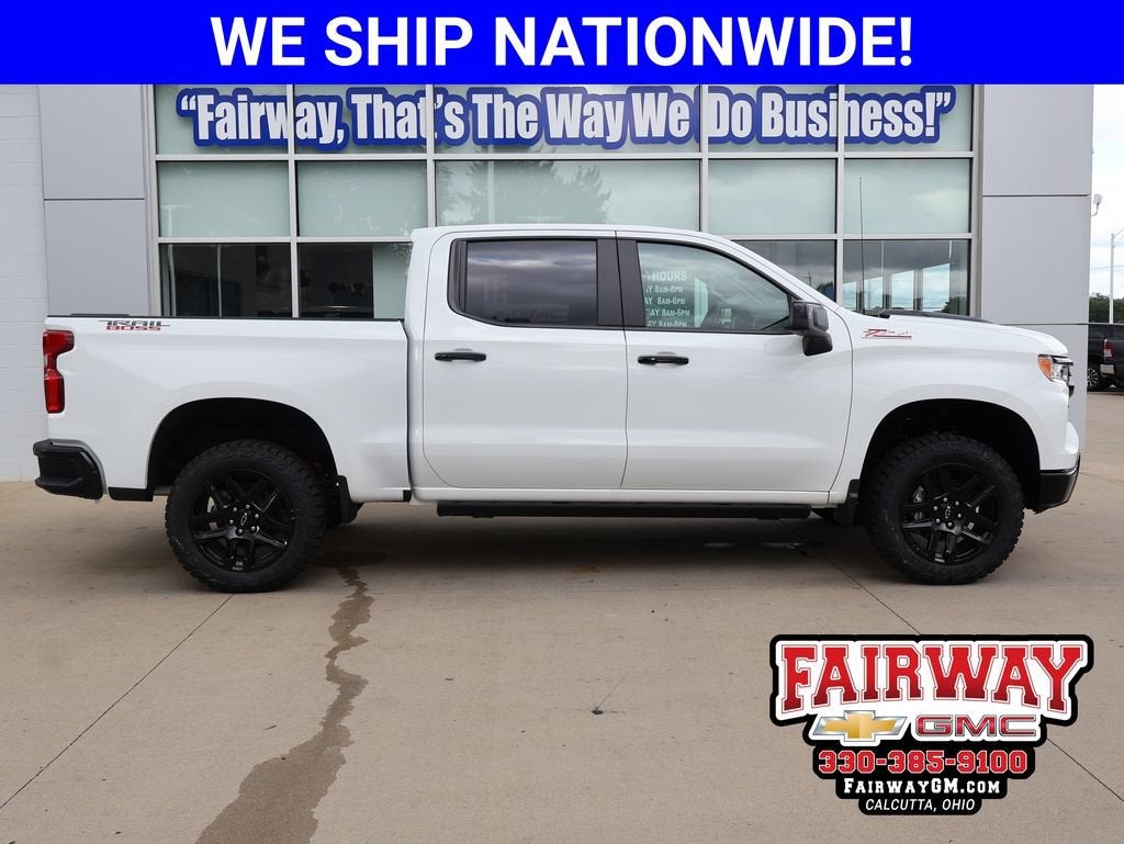2026 Chevrolet Silverado 1500 LT Trail Boss in Summit White — front three-quarter view